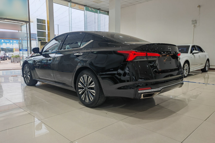 日产 天籁 2022款 2.0L XL-Upr 优享版车身外观6002