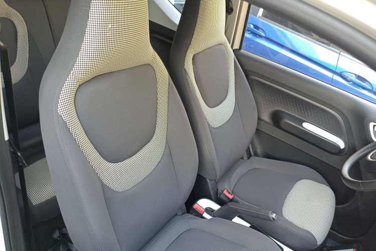 五菱汽车 宏光MINIEV 2024款 第三代 215km 青春版局部细节41