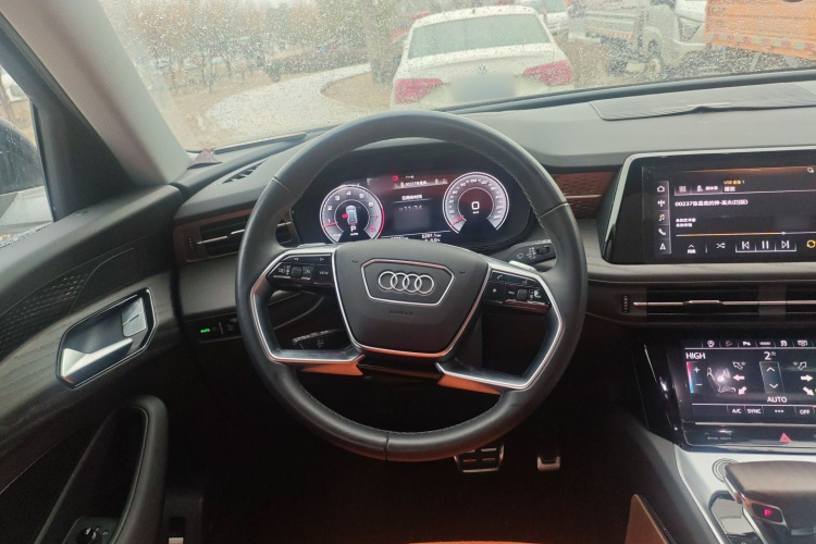 奥迪Q6 2024款 40 TFSI quattro 观云型 羽林套装 7座中控内饰13