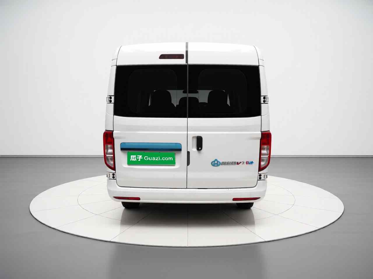 长安跨越 跨越星V7 EV 2024款 316km 对开门豪华型 9座(5)