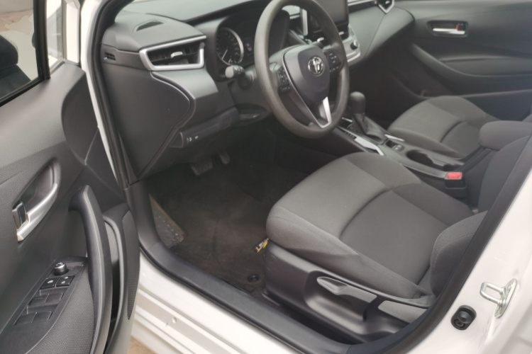 丰田 雷凌 2023款 185T CVT豪华版中控内饰20