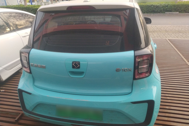 思皓 花仙子 2021款 302km 豪华型 30.2kWh车身外观6