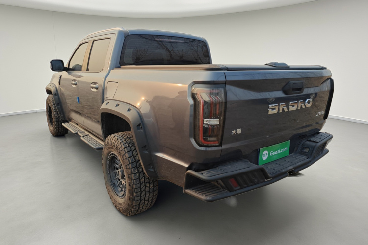 江铃 大道 2024款 敢探者 2.3T柴油自动四驱无界款车身外观5