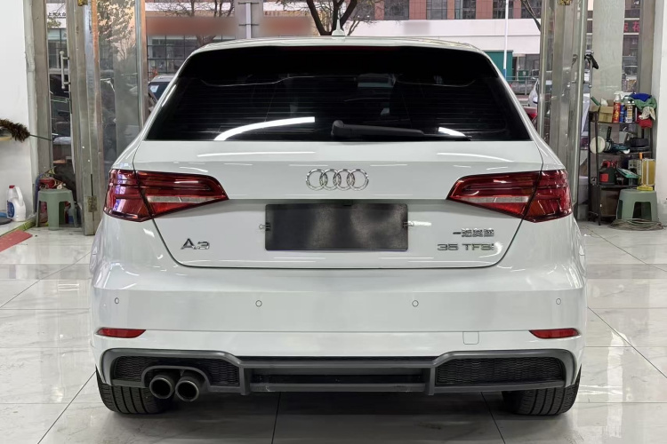奥迪A3 2018款 30周年年型 Sportback 35 TFSI 时尚型车身外观6003