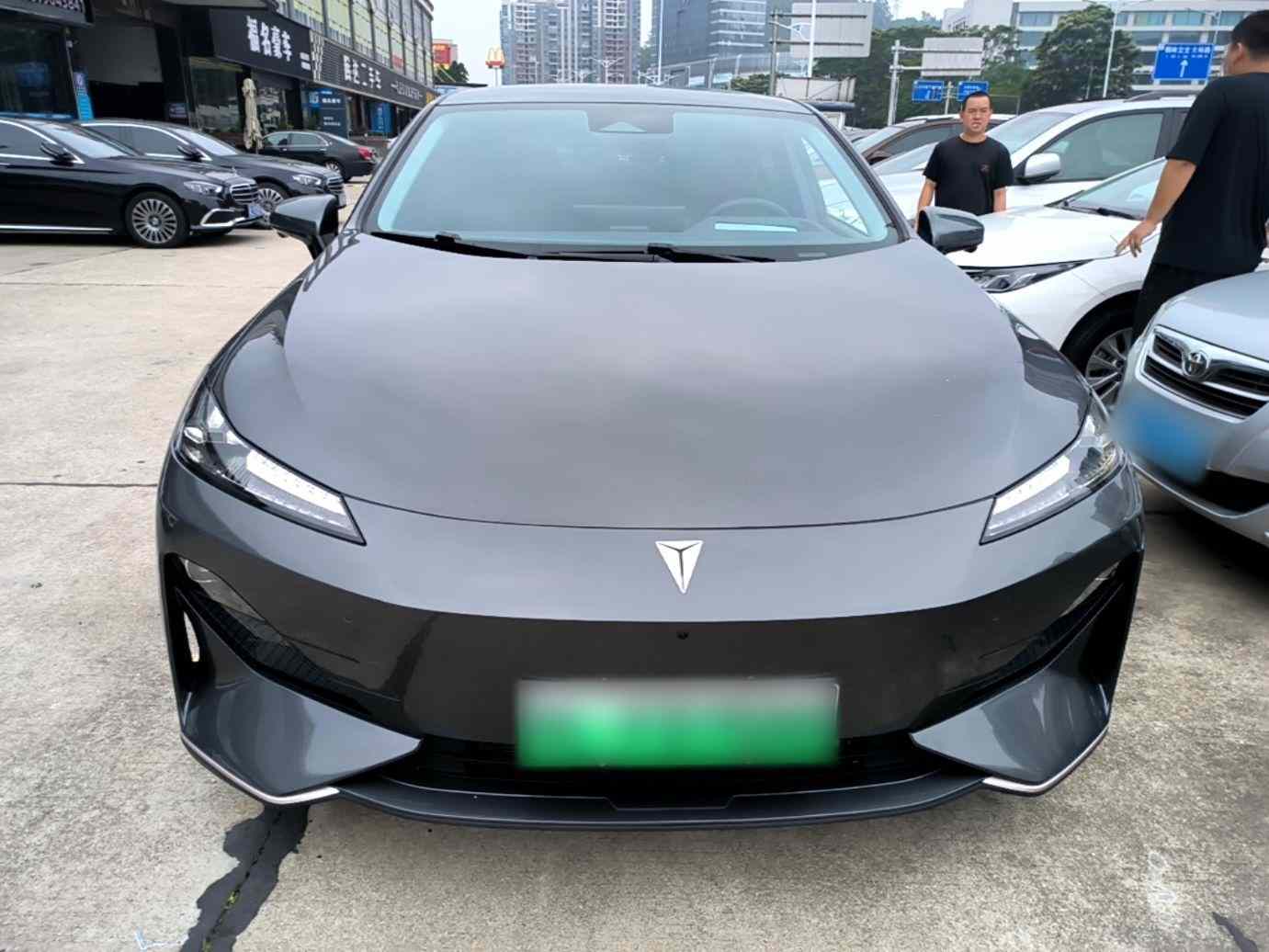 深蓝汽车 深蓝SL03 2022款 1.5L 1200增程版(1)