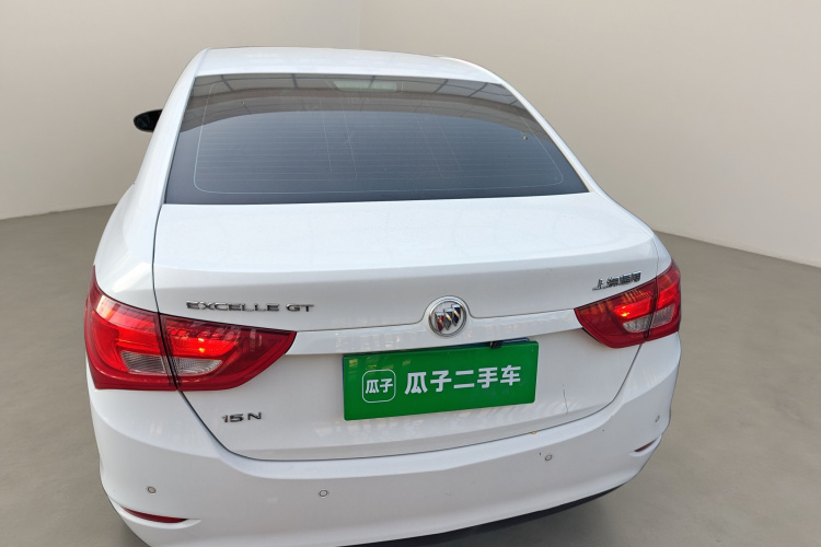 别克 英朗 2015款 15N 自动豪华型车身外观6