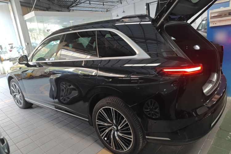 小鹏G9 2024款 570 Max车身外观6003