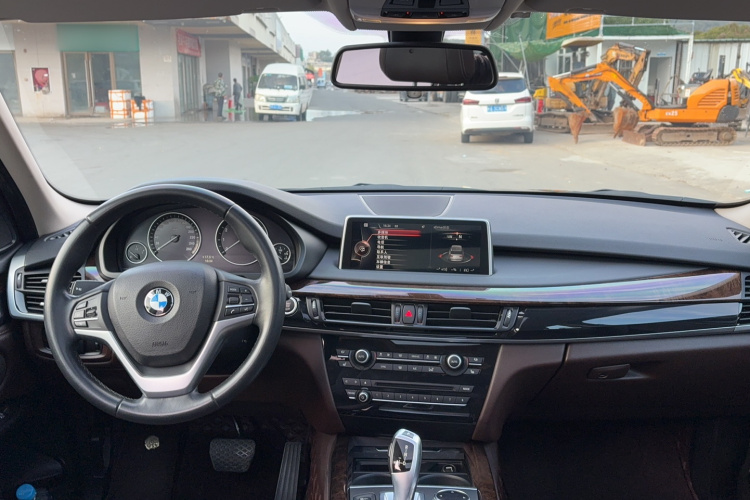 宝马X5(进口) 2014款 xDrive35i 典雅型中控内饰7003