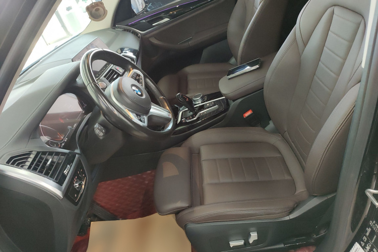 宝马X3 2021款 改款 xDrive28i M运动套装中控内饰19