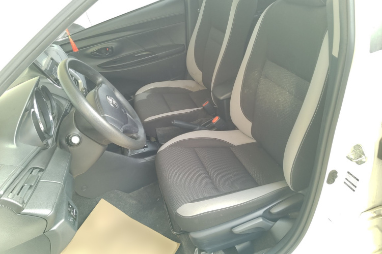 丰田 YARiS L 致炫 2021款 1.5L CVT领先版局部细节19