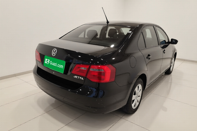 大众 捷达 2015款 1.6L 自动时尚型车身外观7