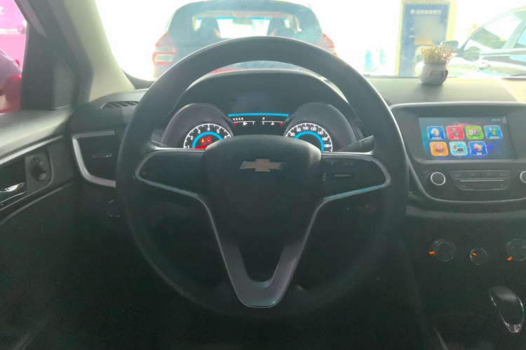 雪佛兰 科沃兹 2019款 320 自动欣悦版中控内饰13