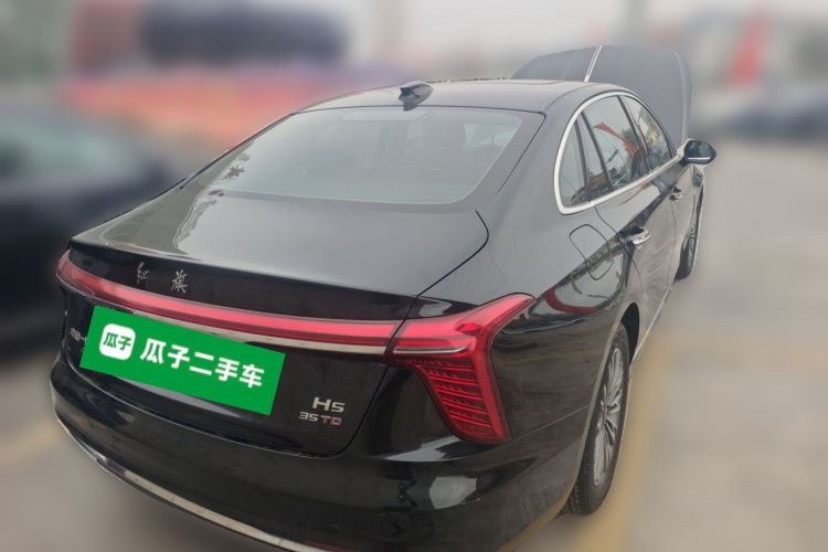 红旗H5 2023款 1.5T DCT智联旗韵版车身外观7