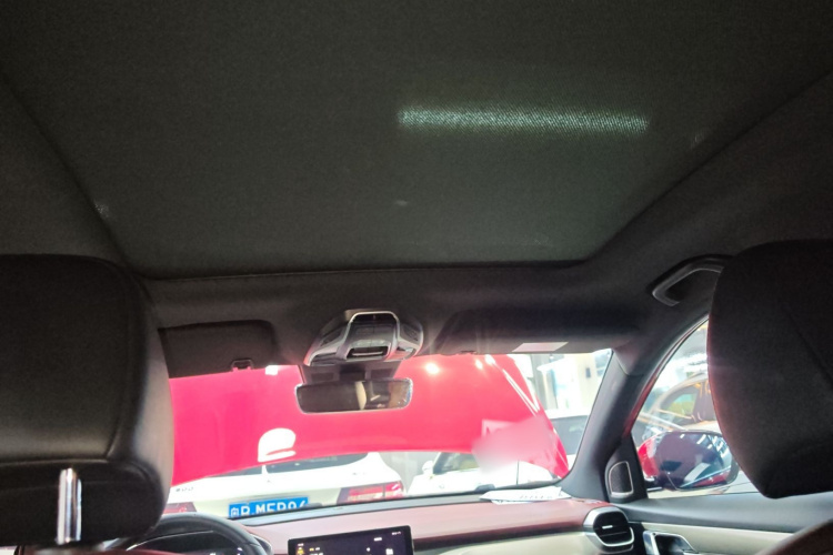 吉利汽车 缤越 2019款 运动款 260T DCT Battle 国V中控内饰22