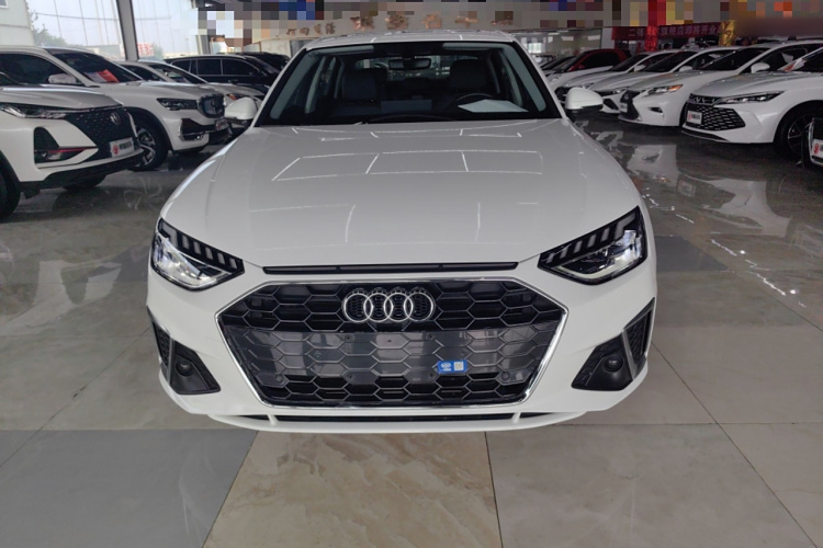 奥迪A4L 2024款 40 TFSI 时尚动感型车身外观2