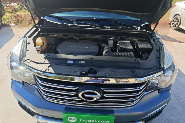 广汽传祺 传祺GS8 2017款 320T 两驱豪华智联版（七座）局部细节24