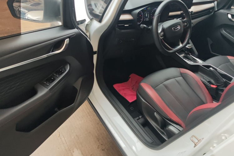 吉利汽车 远景X3 2021款 PRO 1.5L CVT尊贵型中控内饰20