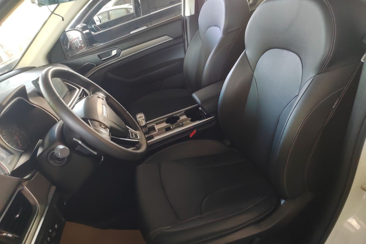 哈弗H6 2021款 运动版 1.5T 自动精英智联型 U型格栅中控内饰19