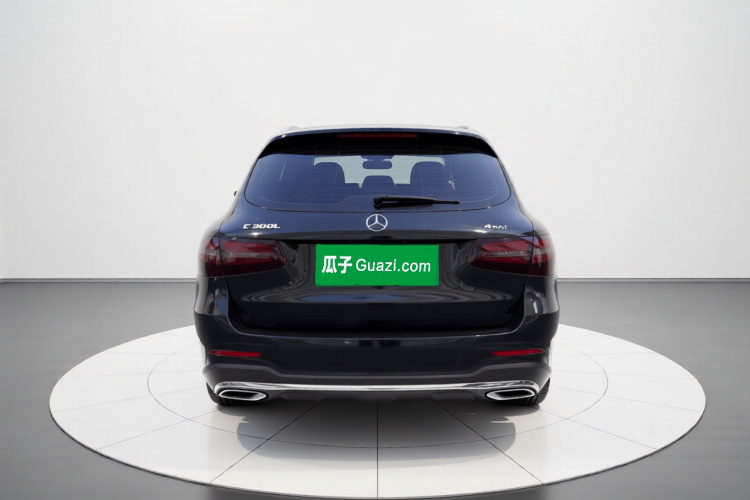 奔驰GLC 2019款 改款 GLC 260 L 4MATIC 豪华型车身外观6