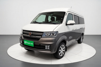 金杯 新海狮X30L 2023款 1.5L财富版客车5/6/7座中央空调版 SWC15M