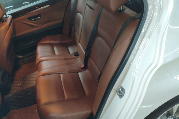 宝马5系 2017款 525Li 领先型中控内饰7004