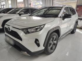 丰田 RAV4荣放 2022款 2.0L CVT四驱风尚Plus版