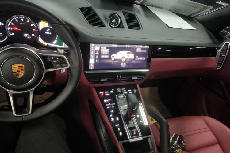 保时捷 2019款 Cayenne 3.0T中控内饰7002