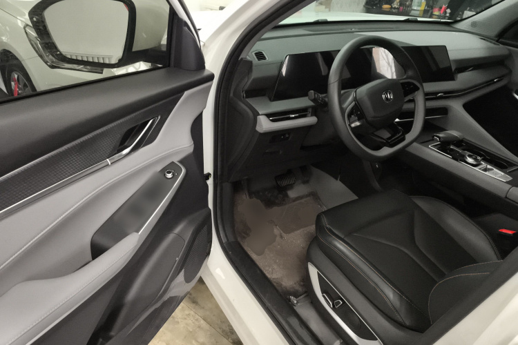 长安CS75 PLUS 2023款 第二代 1.5T 自动精英型中控内饰20