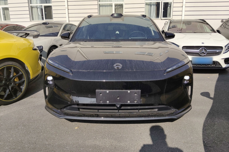 蔚来ET5T 2023款 75kWh Touring车身外观2