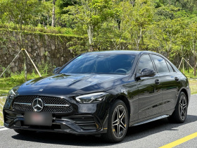 奔驰C级 2023款 改款 C 260 L 皓夜运动版