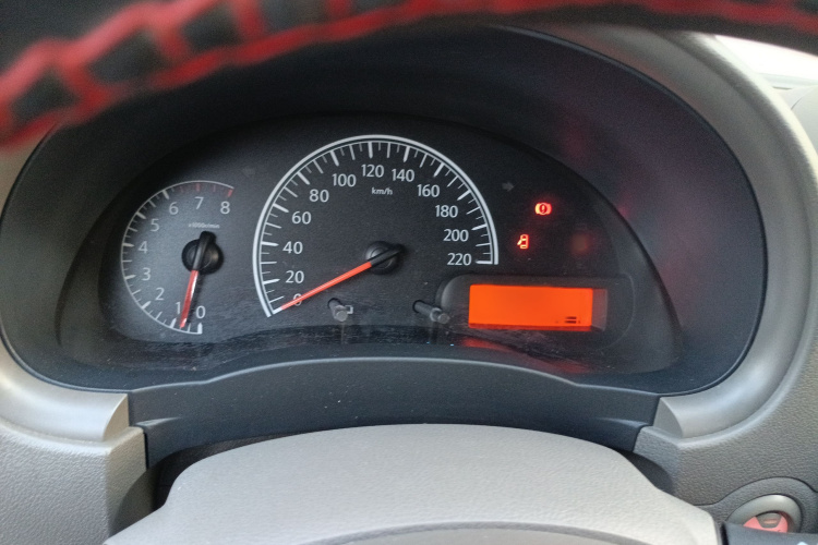 日产 阳光 2015款 1.5XE 手动精英版局部细节14