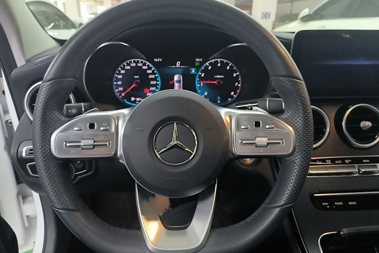 奔驰C级 2021款 C 200 L 时尚型运动版局部细节13