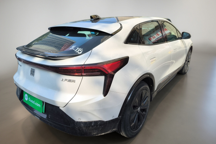 别克E4 2023款 GS版车身外观7