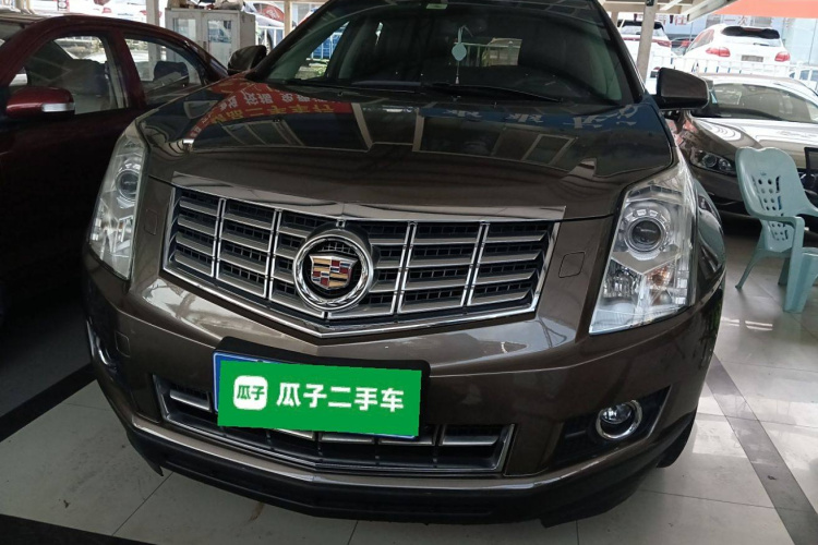 凯迪拉克SRX 2015款 3.0L 舒适型车身外观2