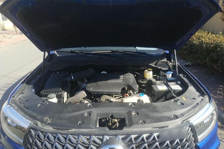 长城 炮 2023款 2.0T商用版手动柴油两驱精英型标箱GW4D20M局部细节24