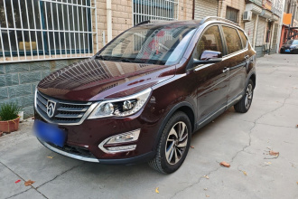 宝骏560 2016款 1.8L iAMT豪华型