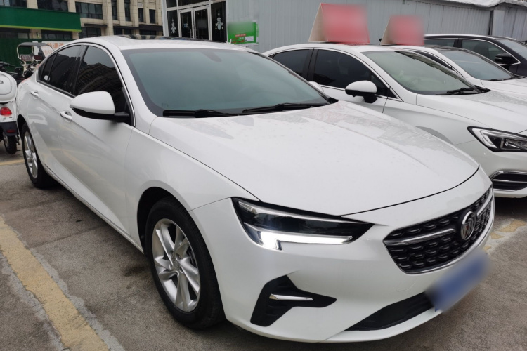 别克 君威 2020款 552T 精英型车身外观3