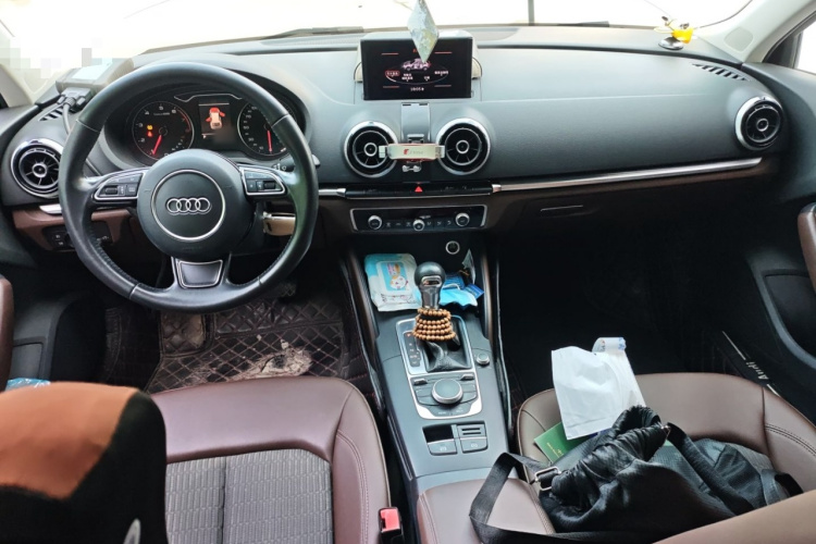 奥迪A3(进口) 2014款 Sportback 40 TFSI S line 舒适型中控内饰12