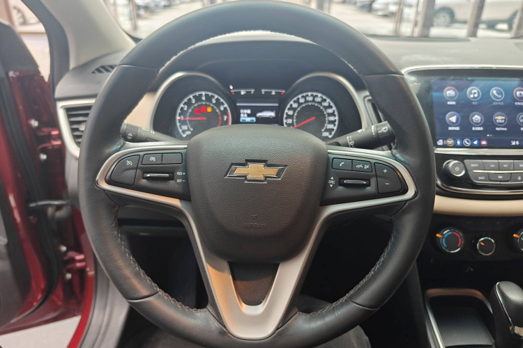 雪佛兰 科鲁泽 2022款 320 自动悦享天窗版中控内饰7006