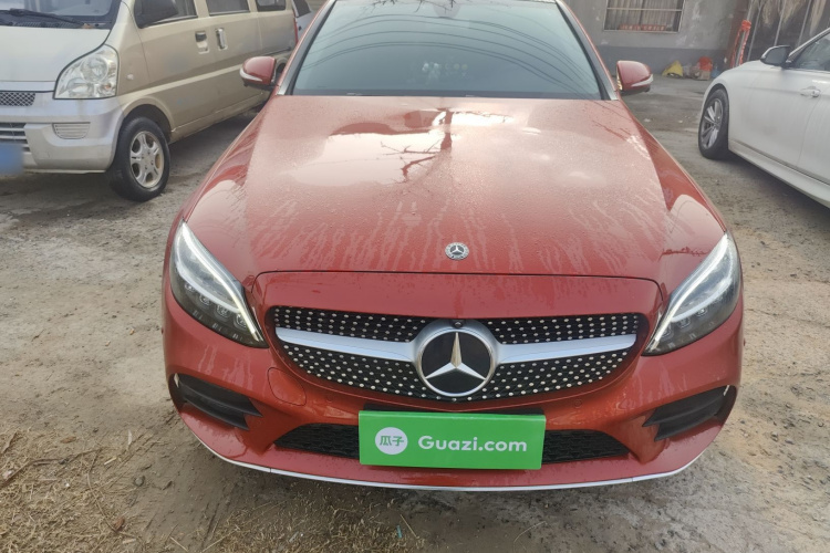 奔驰C级 2019款 C 260 L 运动版车身外观2
