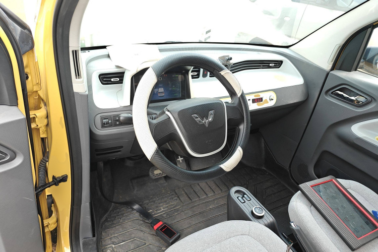 五菱汽车 宏光MINIEV 2021款 马卡龙臻享款 三元锂中控内饰12