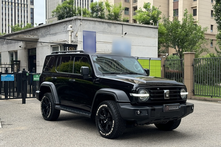 坦克300 2023款 越野版 2.0T 征服者车身外观6002