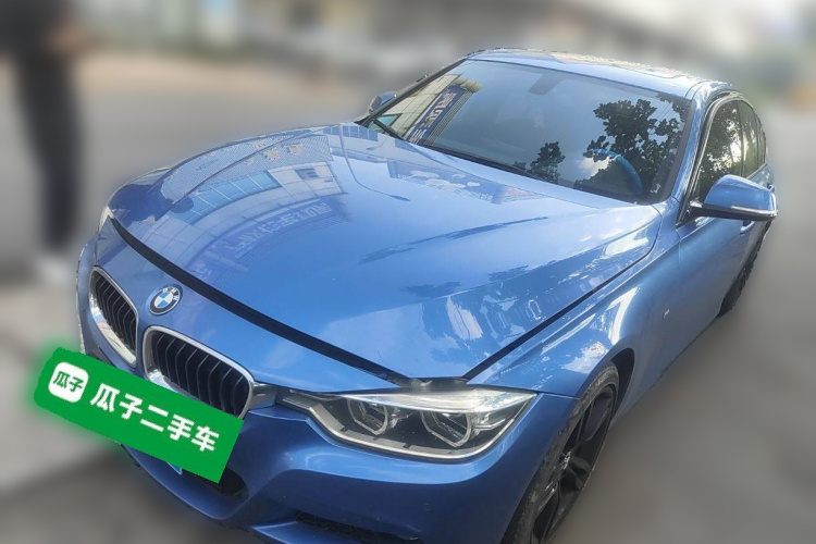 宝马3系 2017款 320i M运动型车身外观1