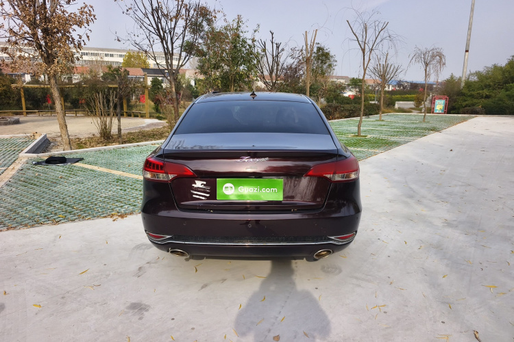 众泰Z700 2016款 1.8T DCT尊贵型车身外观6004