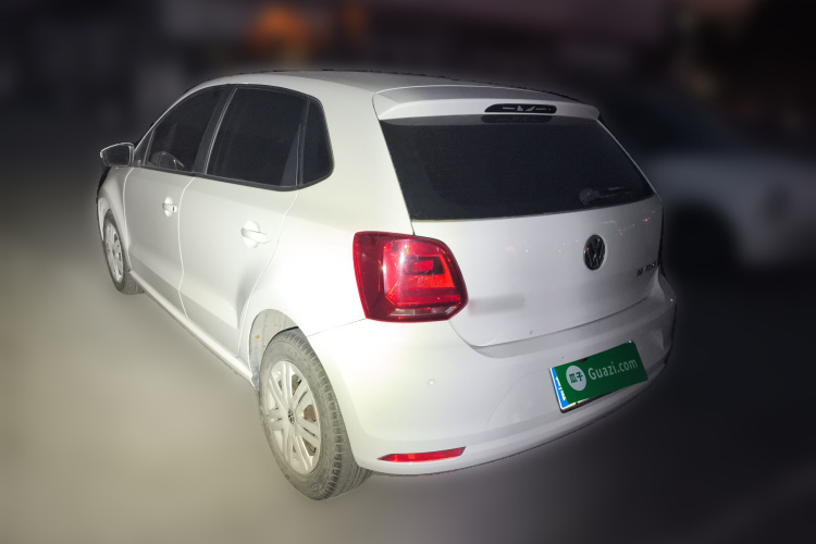 大众 Polo 2014款 1.4L 手动风尚版车身外观5