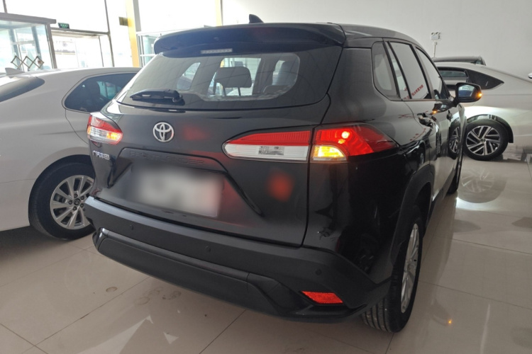 丰田 锋兰达 2022款 2.0L CVT领先版车身外观6