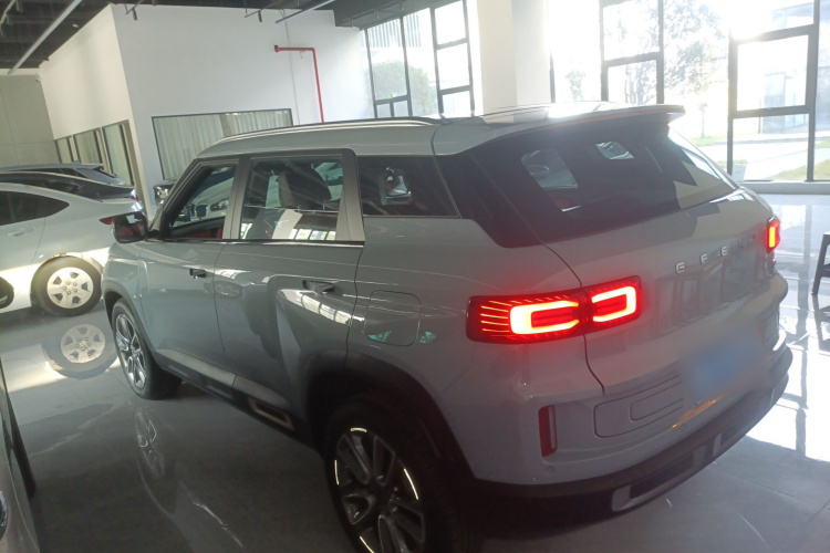 吉利汽车 吉利icon 2020款 1.5TD i9 BSG车身外观4