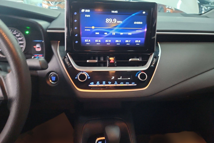 丰田 雷凌 2019款 185T CVT豪华版 国VI局部细节16