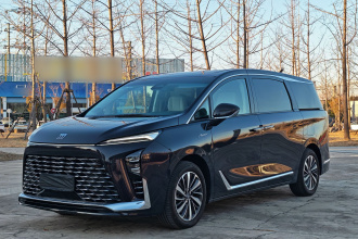 别克GL8新能源 2026款 陆尊 奢享版