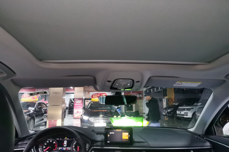 奥迪A4L 2019款 40 TFSI 进取型 国VI局部细节22